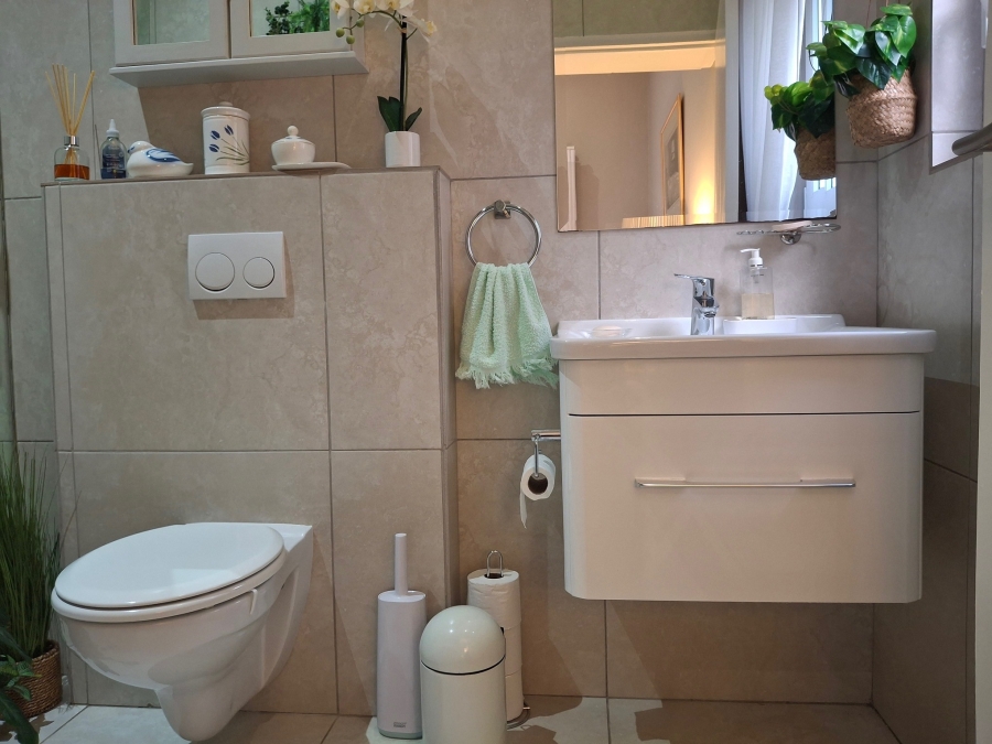 2 Bedroom Property for Sale in Fonteine Retirement Village Western Cape